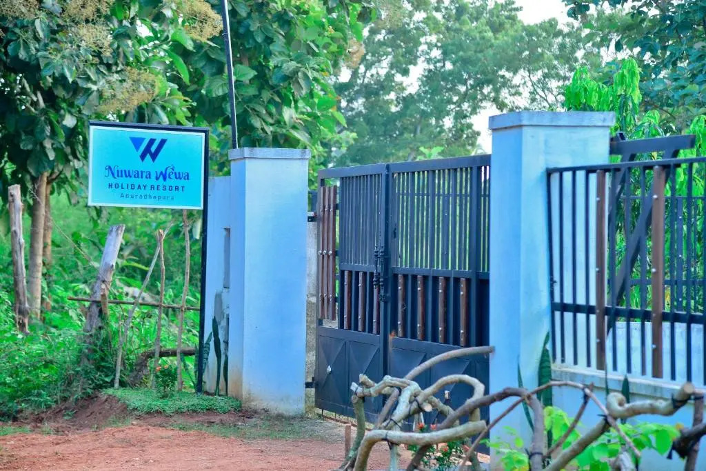 Nuwara Wewa Holiday Resort