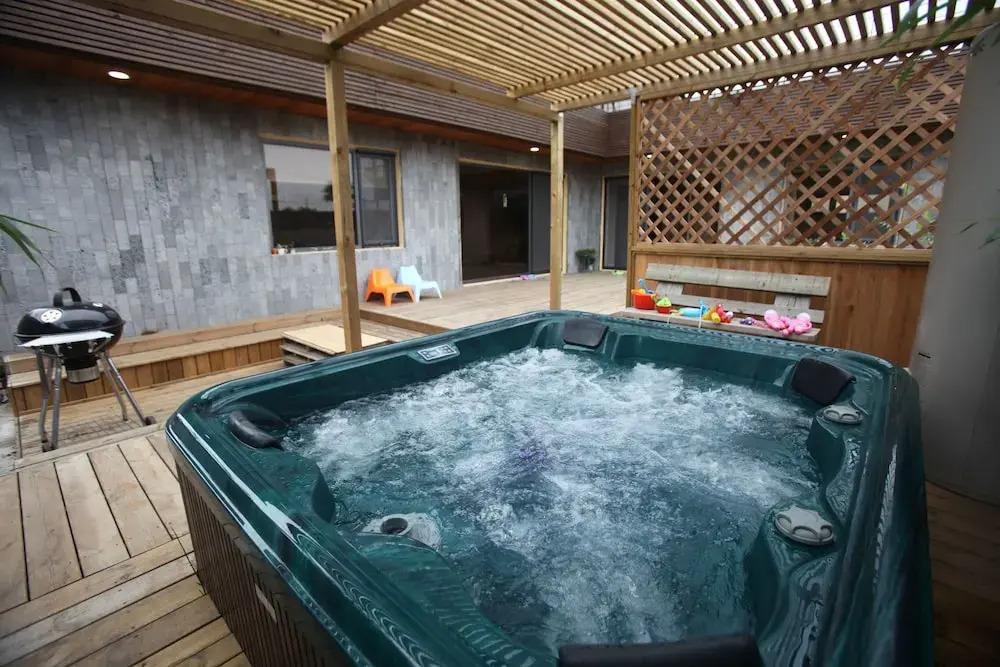 Jeju Bettoron Pension