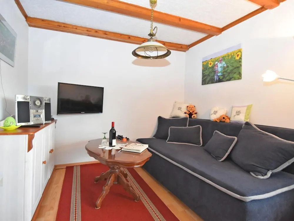 Quiet Getaway Near Ilmenau