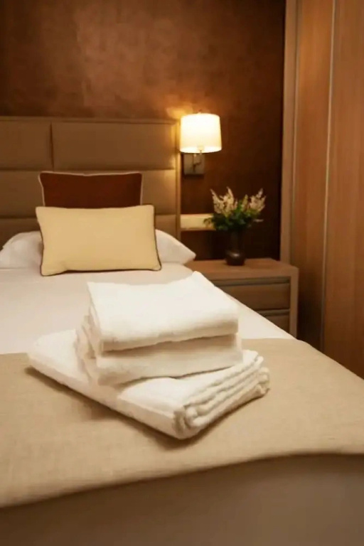 Agora Hostal