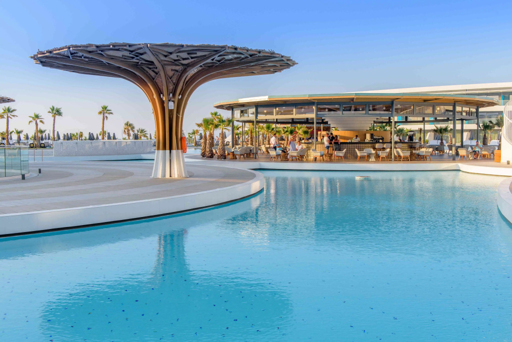 Lyttos Mare Adults Friendly 12+