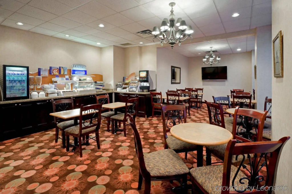 Quality Inn & Suites Regina Downtown