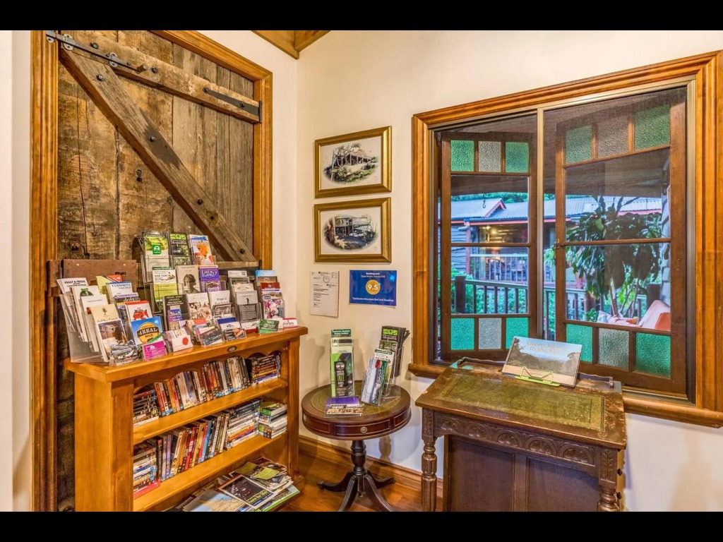 Tamborine Mountain Bed and Breakfast