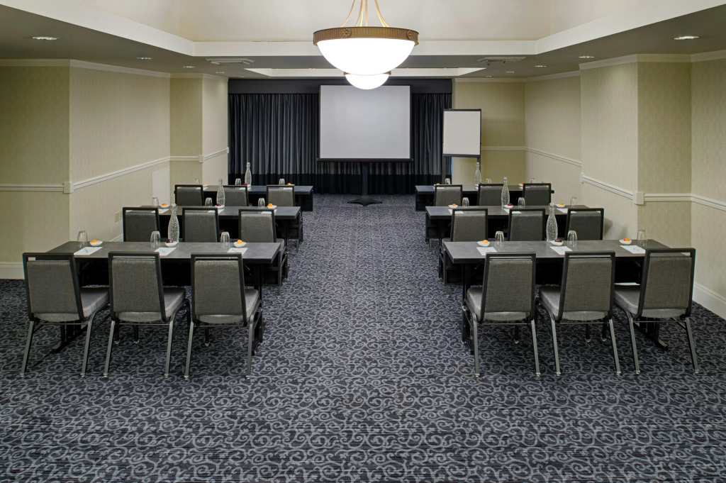 Embassy Suites by Hilton Portland Downtown
