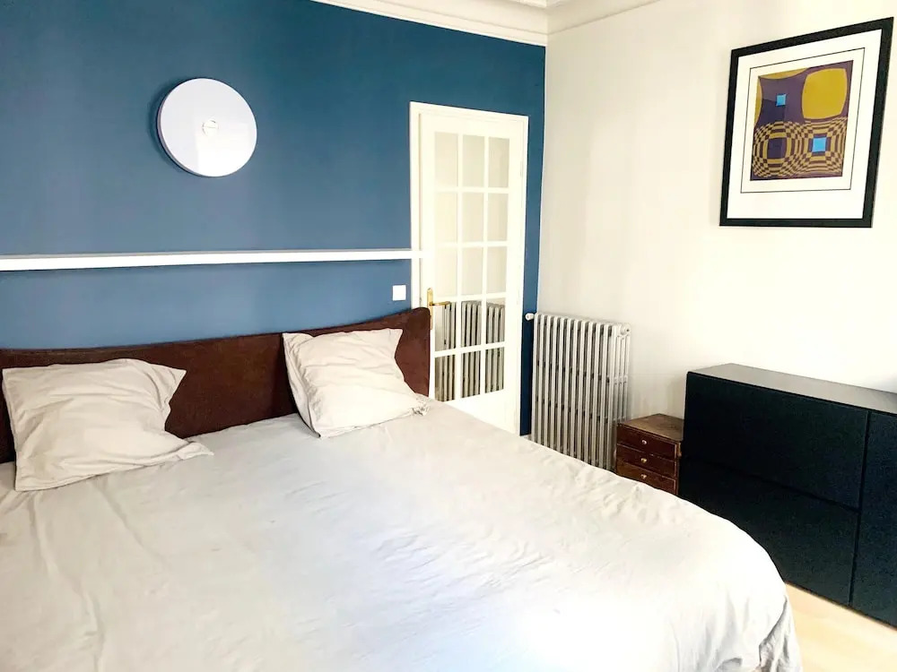 Apartment with 2 Bedrooms in Paris, with Balcony And Wifi