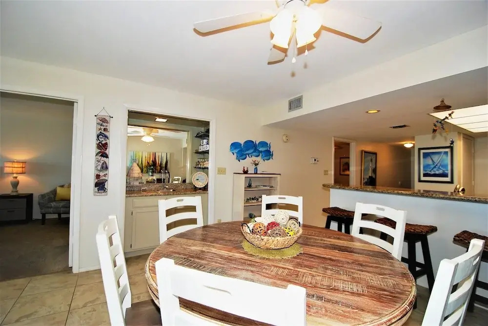 Edgewater Unit #304 2 Bedroom Condo by Redawning