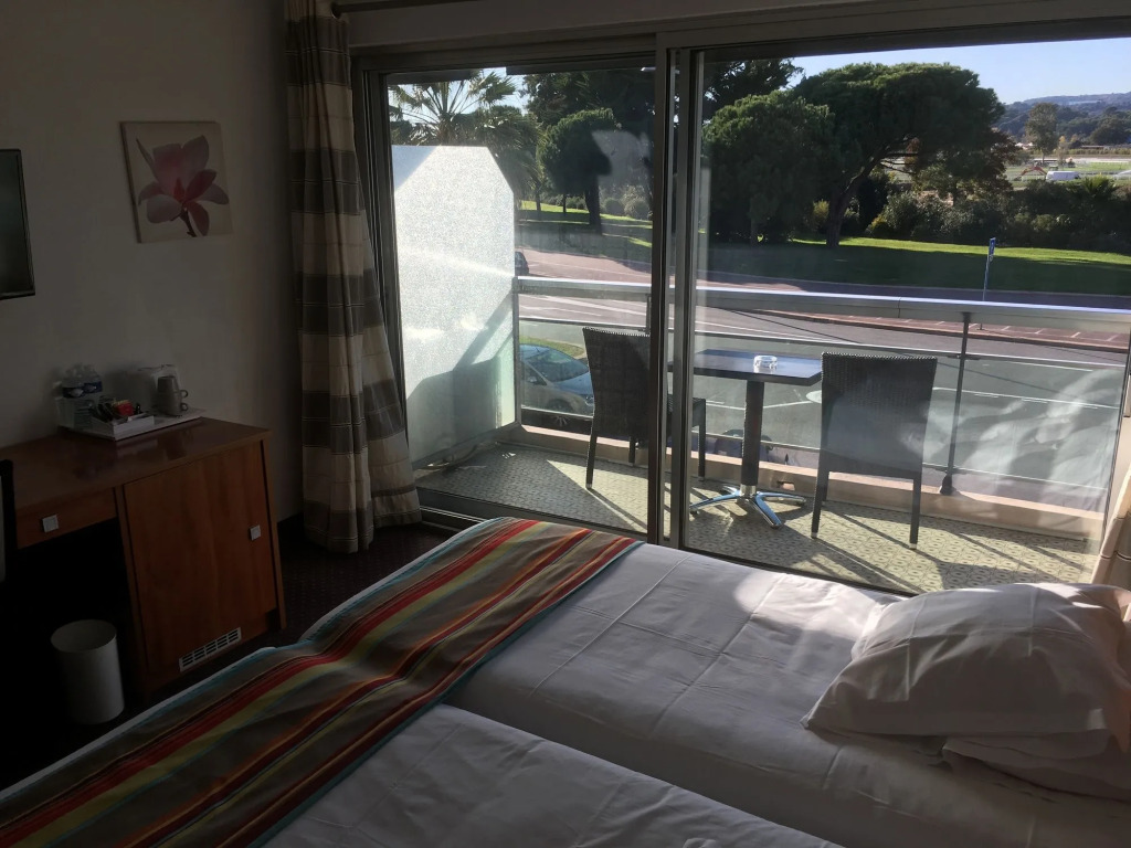 Tiercé Hotel