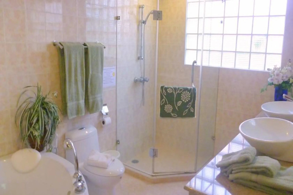 BUTTERFLY GARDEN BOUTIQUE RESIDENCE by Luxury View EX LG Apts and Villas, A Lifestyle Destination 1 to 3 bedroom units 110 to 190 sqmtr, 2 FULL Bathrooms, Rain shower, Complete kitchen, FREE Fast Fiber WIFI, 55" SMART TVs, 24-7 Staff, SPA BATH, FREE BBQ