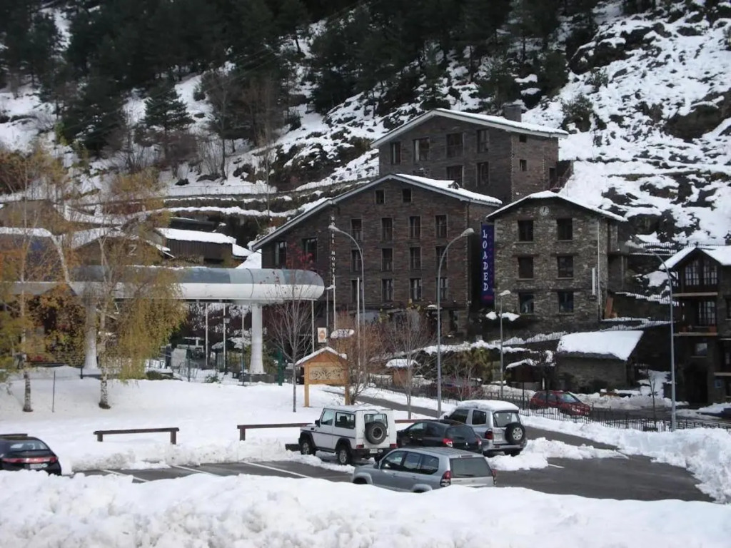 Hotel Montané