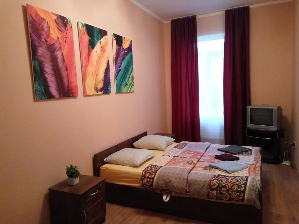 Best Apartments on Kyryla & Mefodia