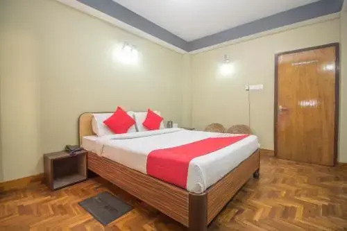 Yatri Niwas By OYO Rooms
