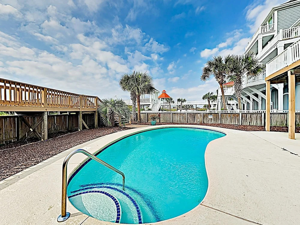 New Listing! Oceanfront Majesty W/ Pool & Elevator 6 Bedroom Home