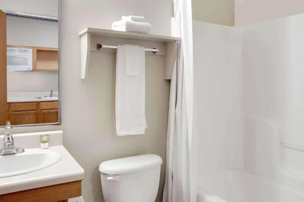 Woodspring Suites Baton Rouge Airport