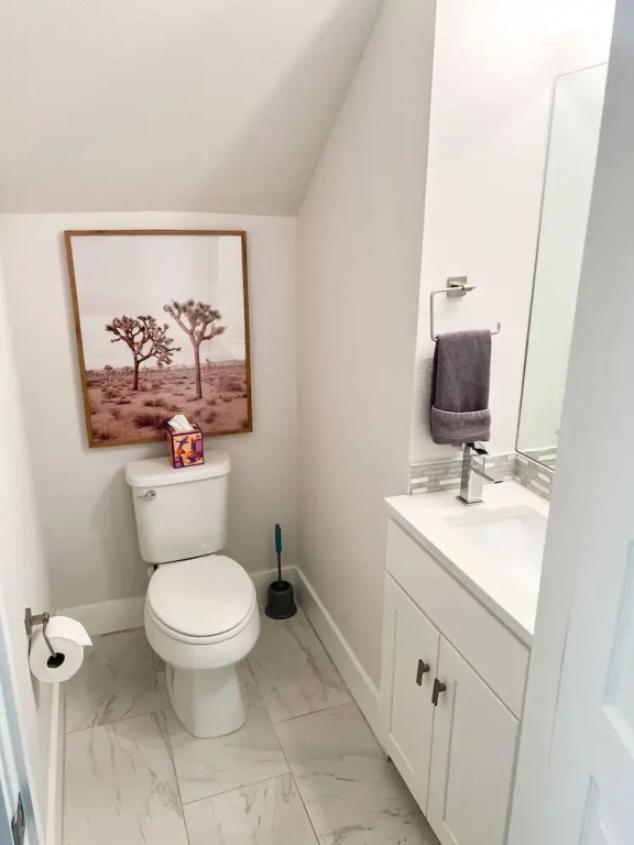 Upstay - Eastside Home w Patio  BBQ - Mins to DT, Austin