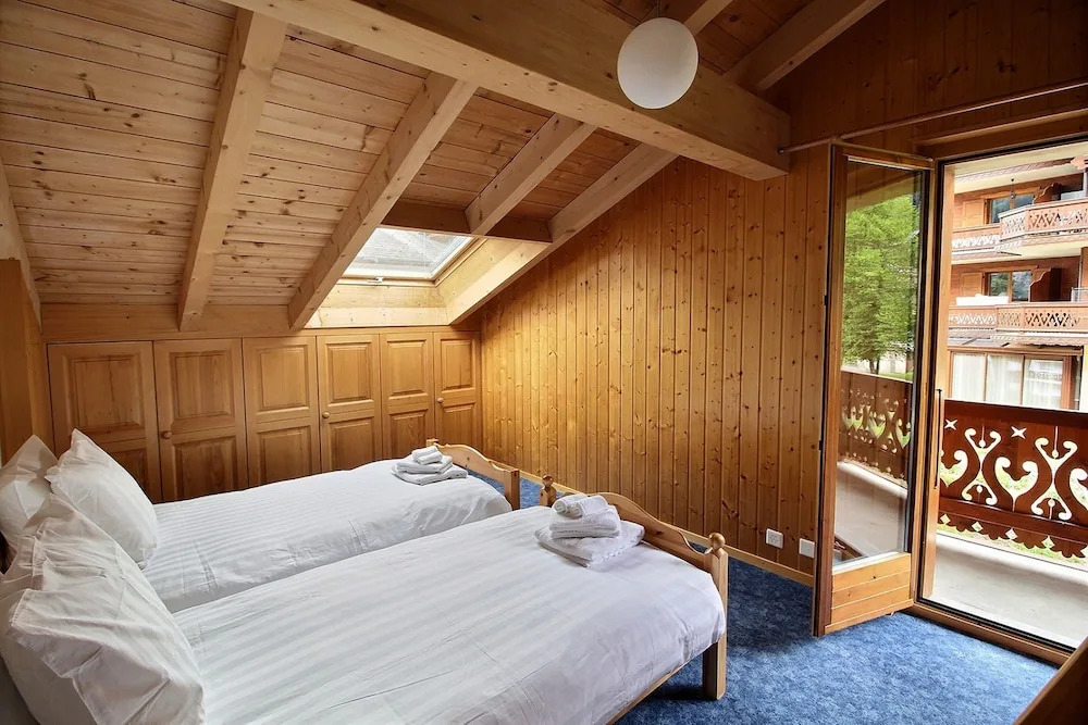 Very Nice 3.5 Rooms at 500m From the Cableway