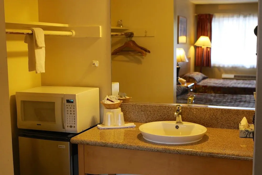 San Luis Inn and Suites