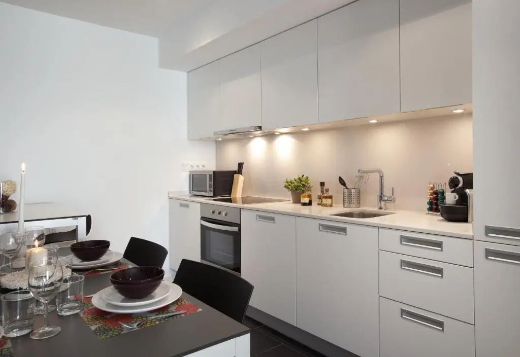 Lugaris Beach Apartments