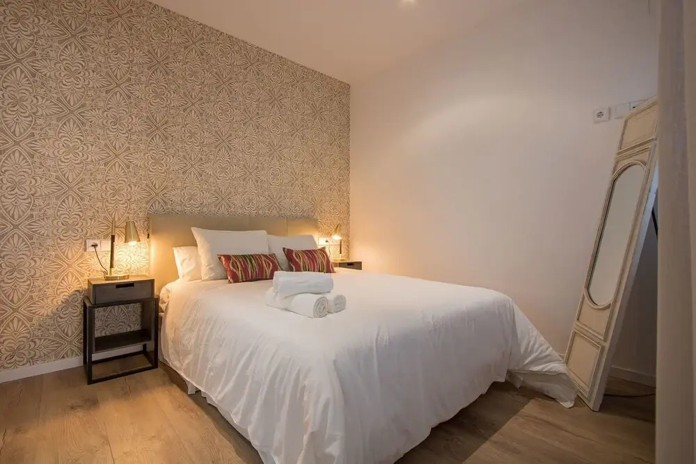 Armenta Juderia Suite by Valcambre