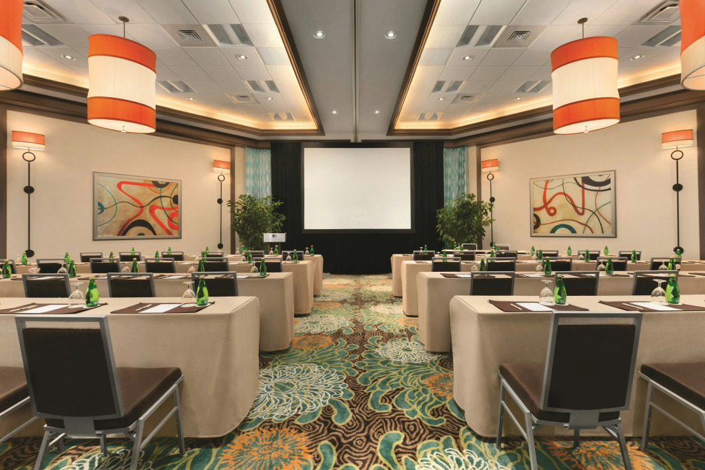 DoubleTree Suites by Hilton Orlando at Disney Springs