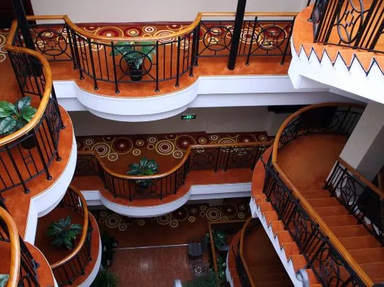 Riyueming Chain Hotel Minkang Street Youhao Plaza Branch