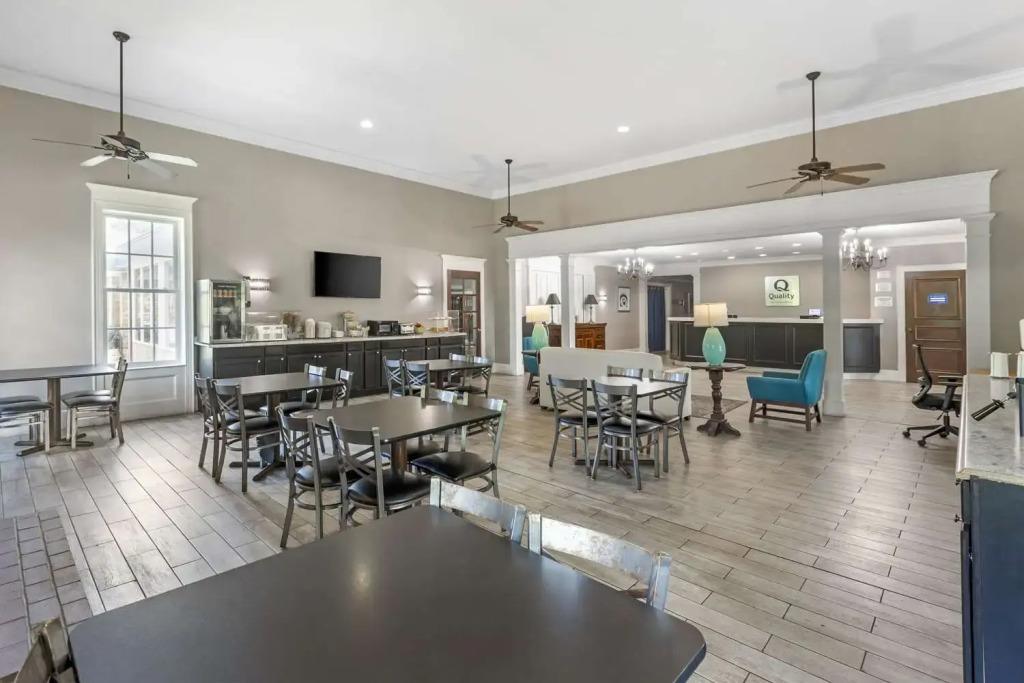 Quality Inn & Suites Santee I-95
