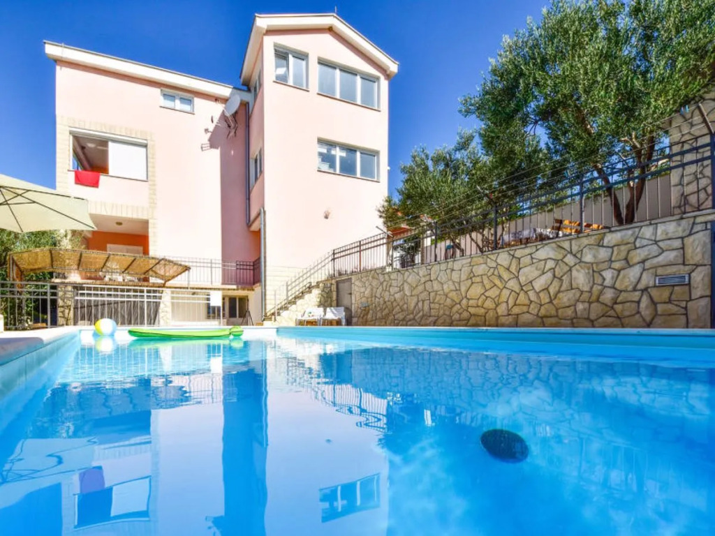 Holiday Home Relax by Interhome