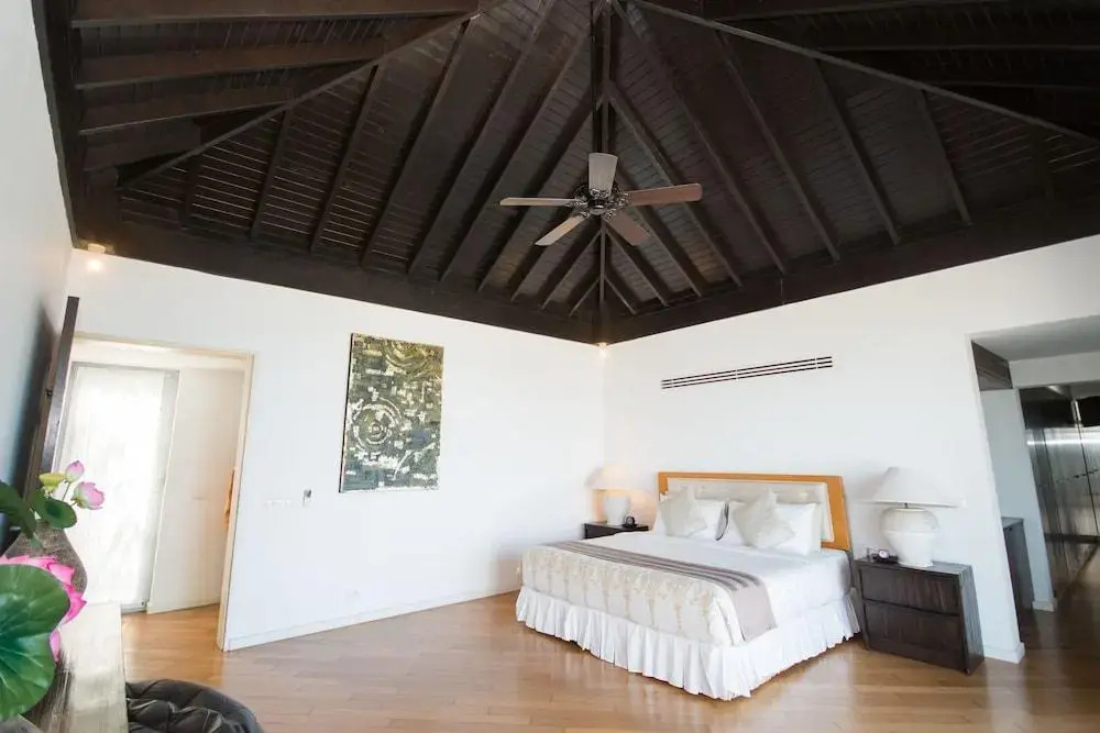 Beautiful 3-Bedroom Villa at Surin Beach