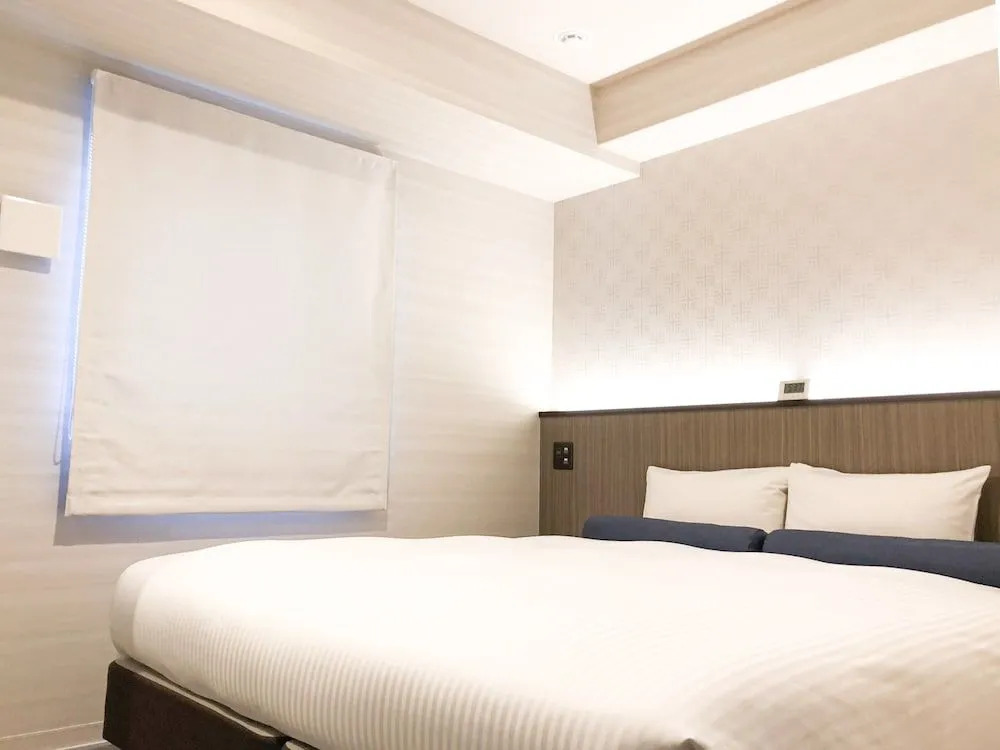 Namba Minami Crystal Hotel