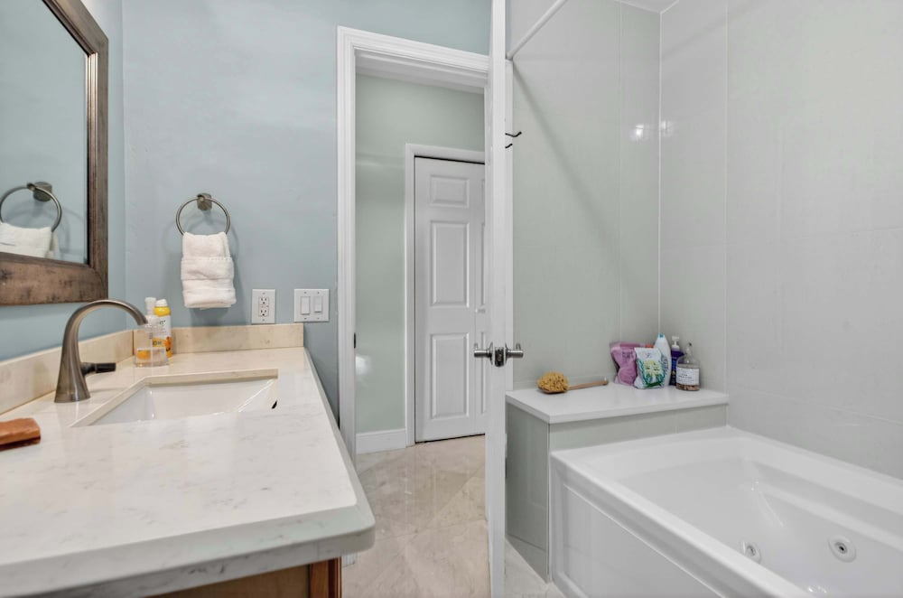 Harbor Haven Home for 7