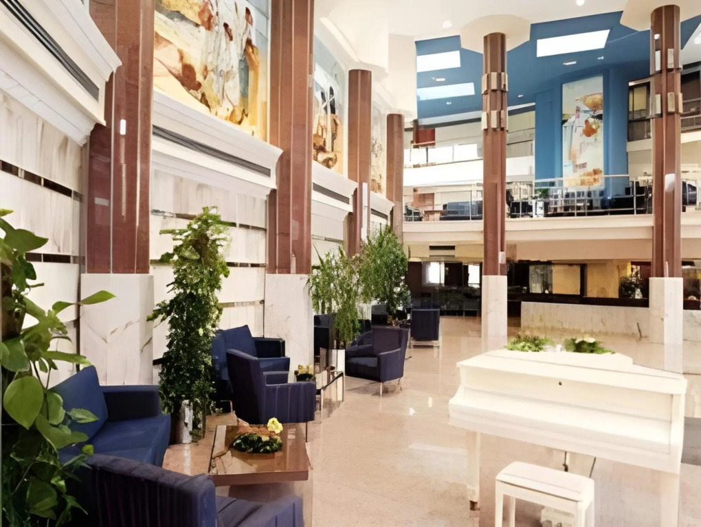 Marina Resort Benidorm - The Original Benidorm Vibe