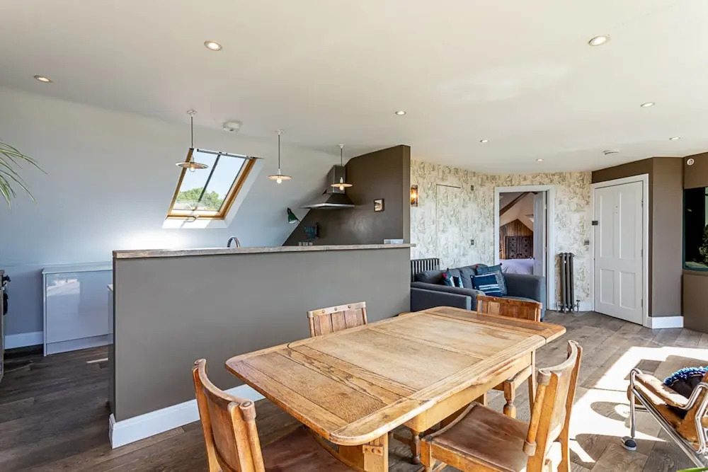 Stunning Penthouse Apartment Near Battersea Park