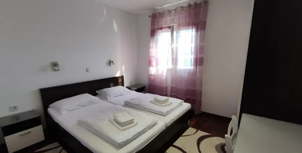 Neven - Economic Apartment Close to sea - A4 kat