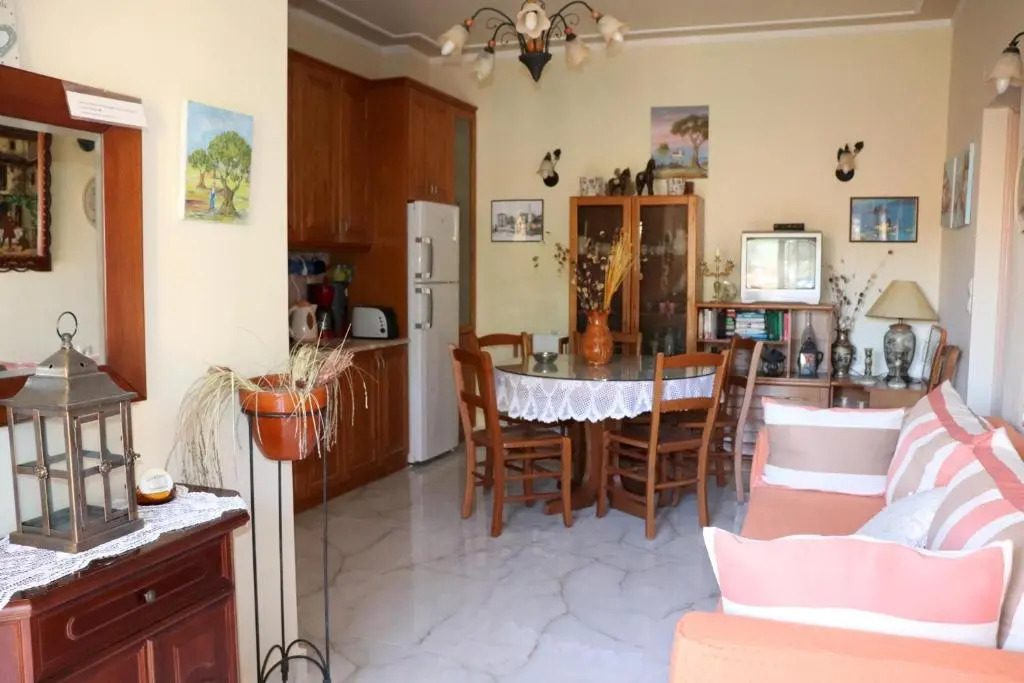 Apartment Eleni