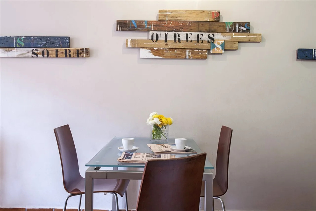 AinB Las Ramblas-Guardia Apartments