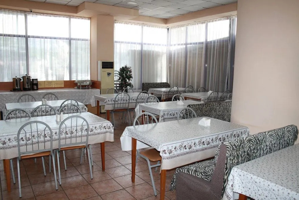 Turkestan Hotel
