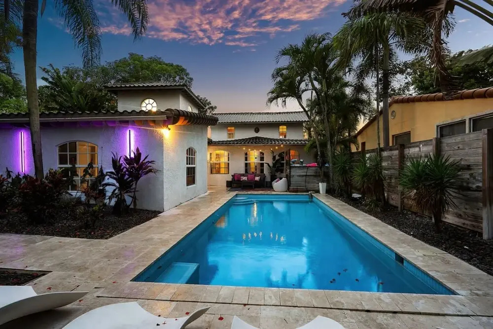 Chic Retreat Heated Pool Floats Close to Beach