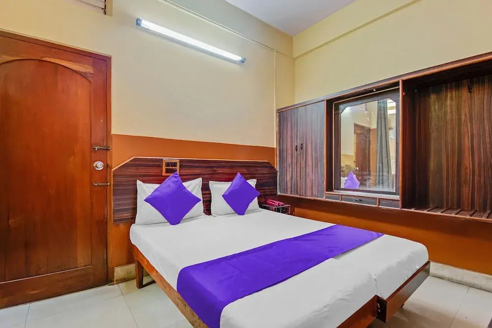 SPOT ON 48699 Hotel Pawan Sree Deluxe Lodge