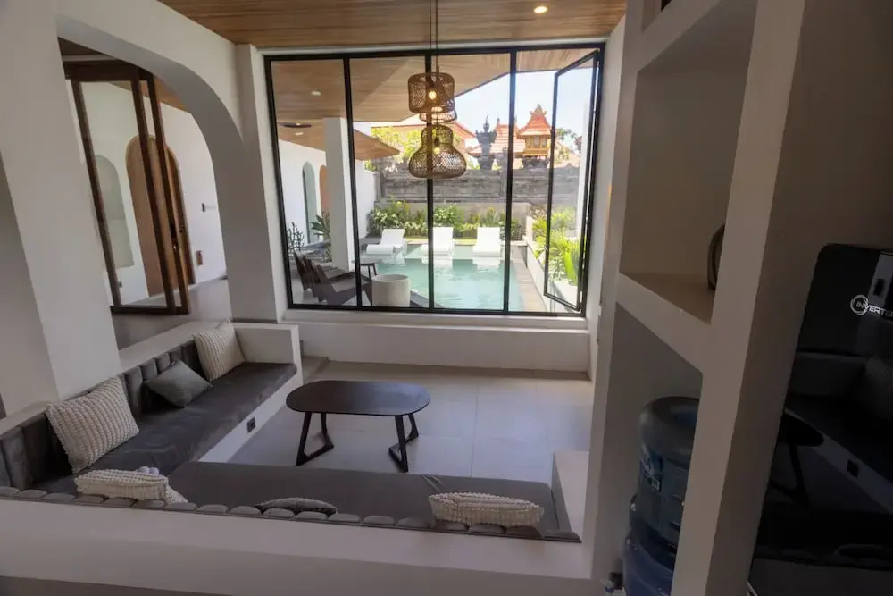 Samstiti Pool Suites Bingin Beach
