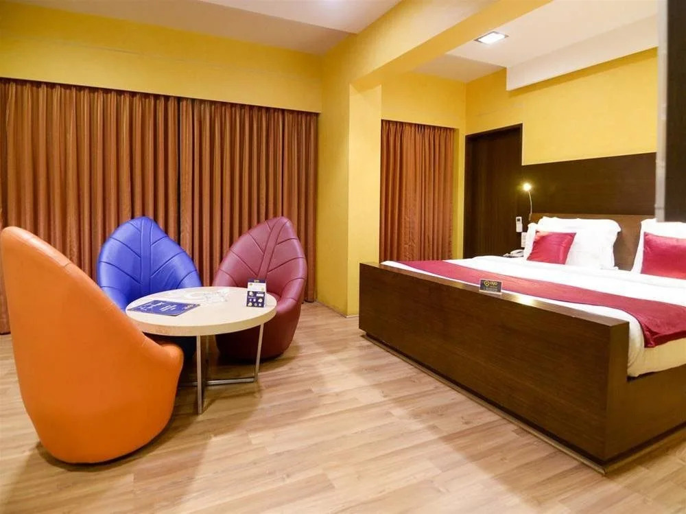 OYO Premium Panjim Mandovi River