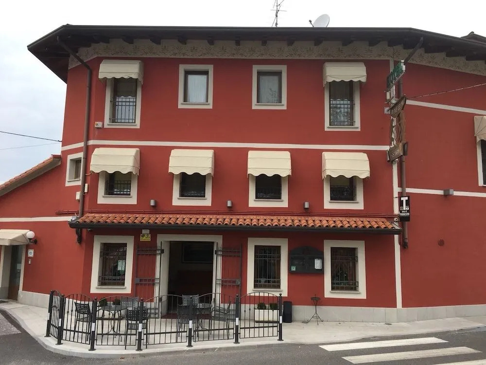 Hotel Ai Due Leoni