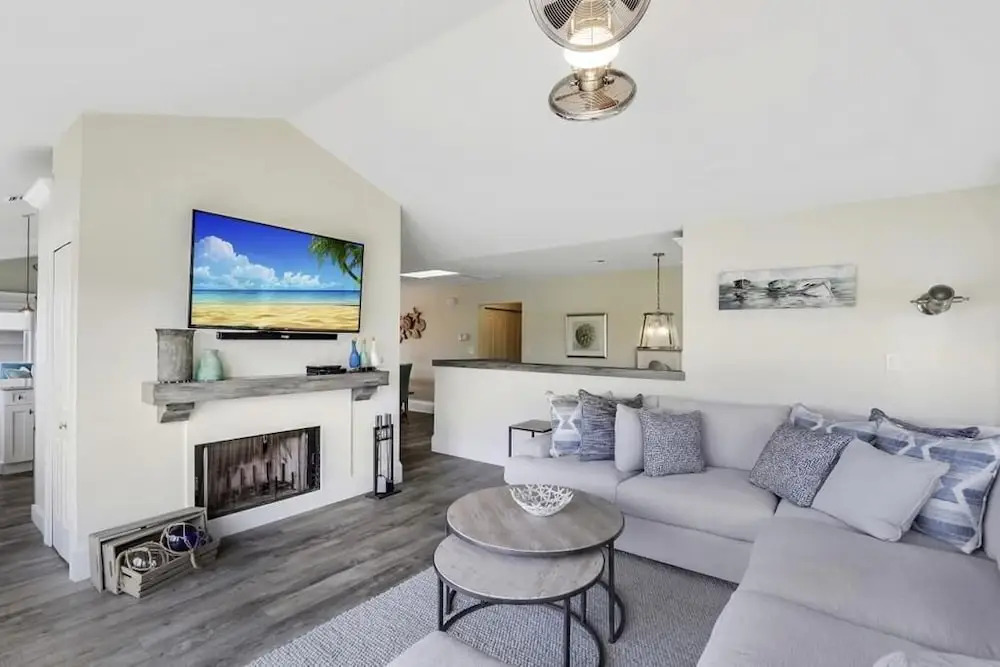 Ct. 1672 Marco Island Vacation Rentals 3 Bedroom Home