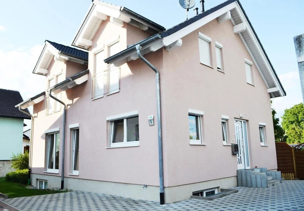 Villa 1