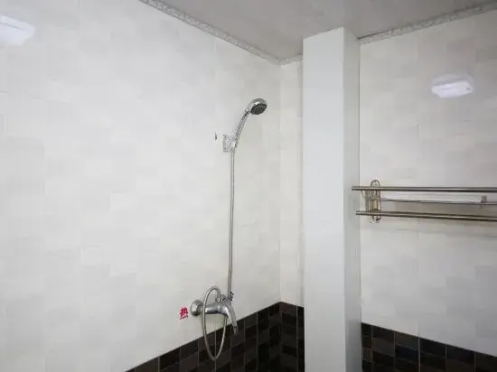 Dalu Island Hongshi Yilin Holiday Hotel