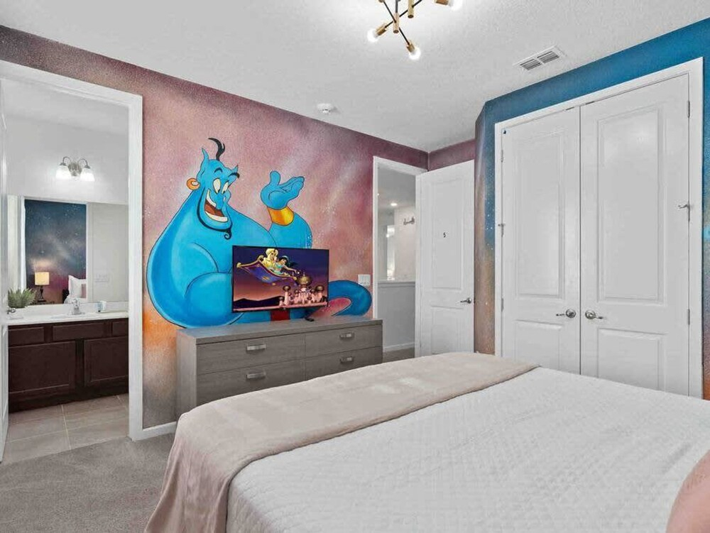 Super Giant - 12bd 12bas - Sleep 38 Near Disney