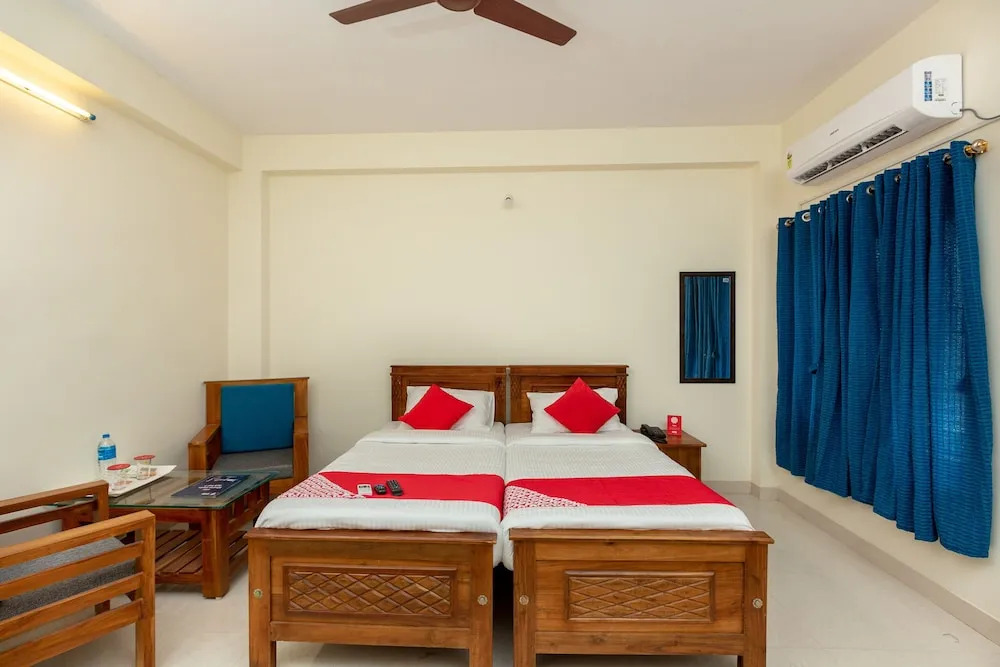 OYO 19942 Prathyangira Associates (comfort Homes)