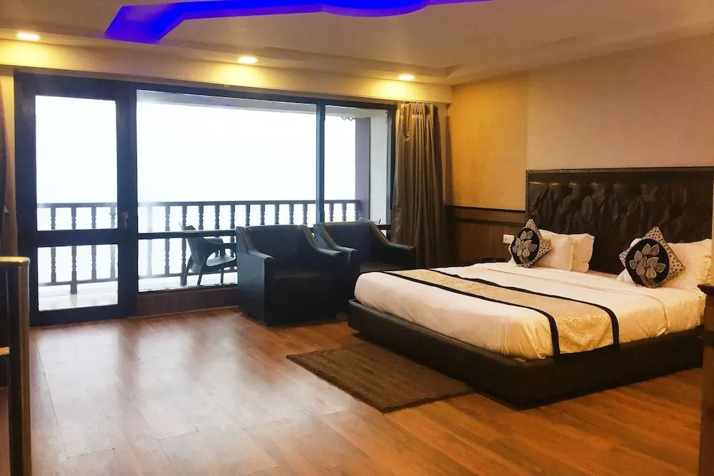 Capital O 22215 Sian Resort & Spa