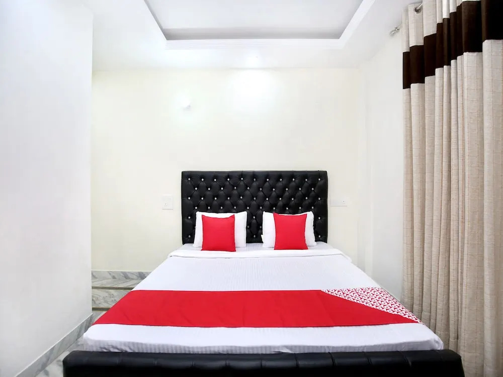 OYO 13341 Home 2BHK Valley VIew Barogh