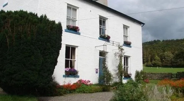 Low Hall Farm