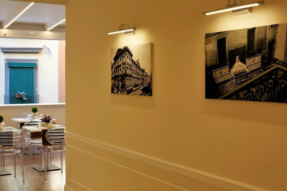 La Fontanina Suites