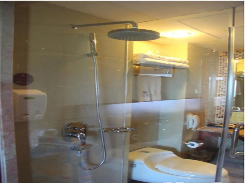 Yixing Hotel